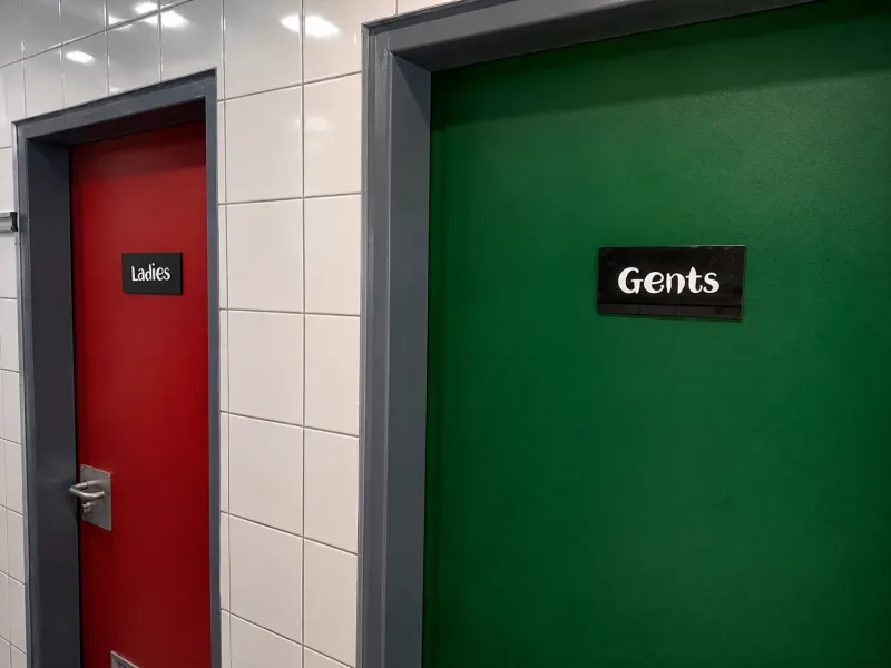 Nando’s wayfinding and directional signage manufactured and installed by Sign Image — project photo 21